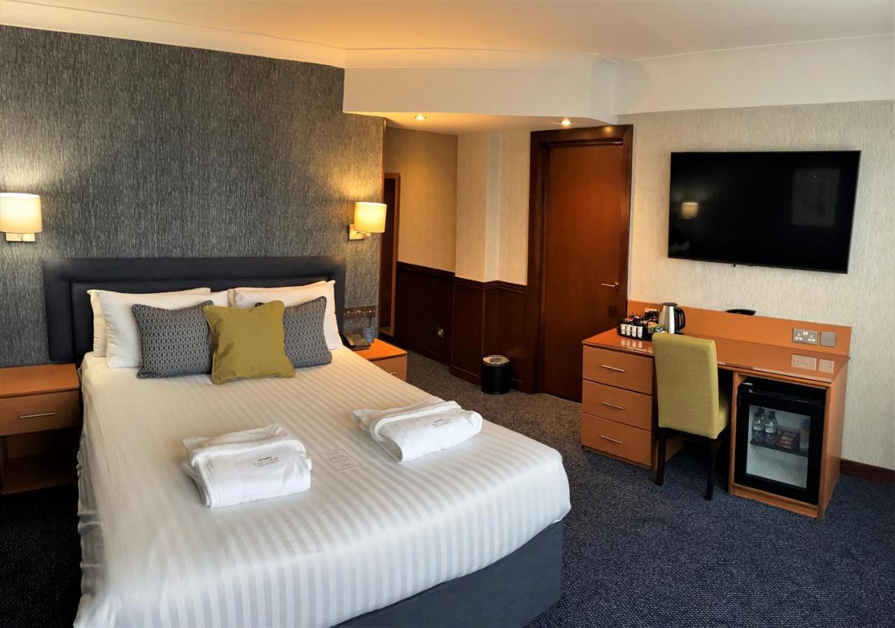 The Liner At 3* Liverpool